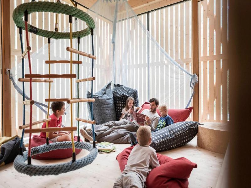 Familienhotel Feuerstein image