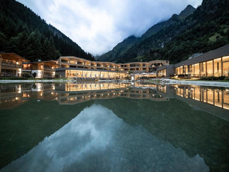 Familienhotel Feuerstein image