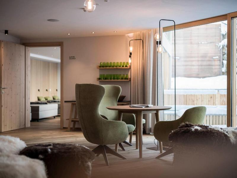 Familienhotel Feuerstein image