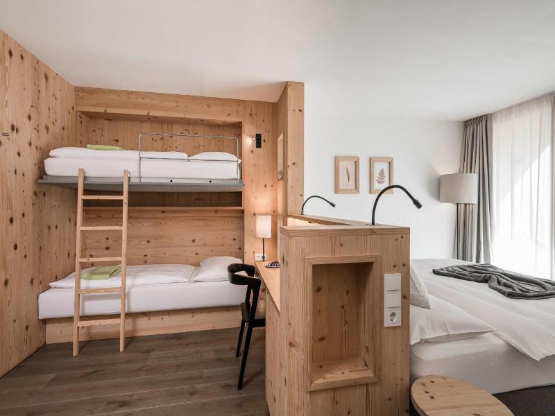 Familienhotel Feuerstein image