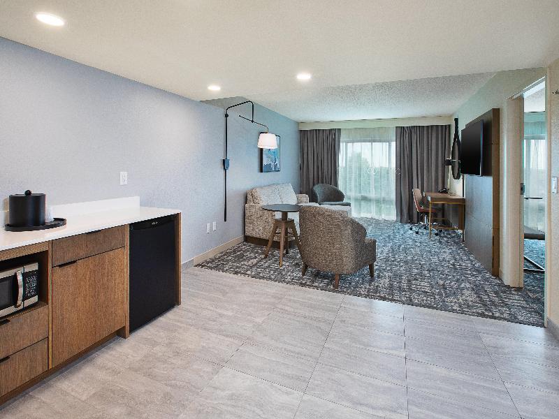 Crowne Plaza Bowling Green KY image