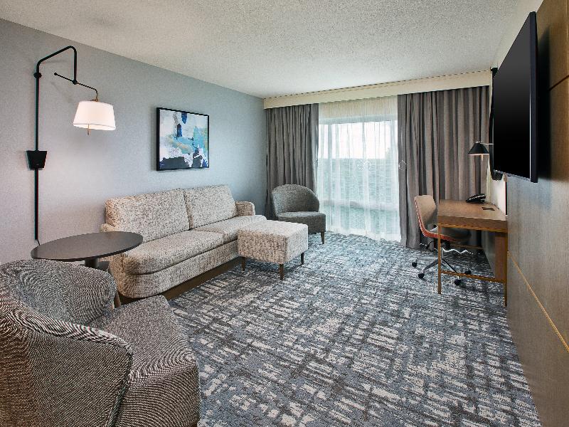 Crowne Plaza Bowling Green KY image