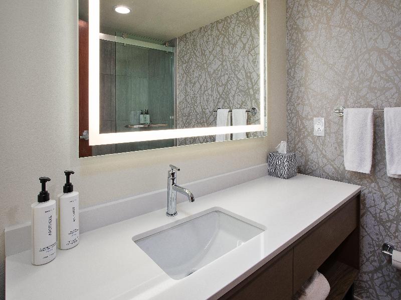Crowne Plaza Bowling Green KY image
