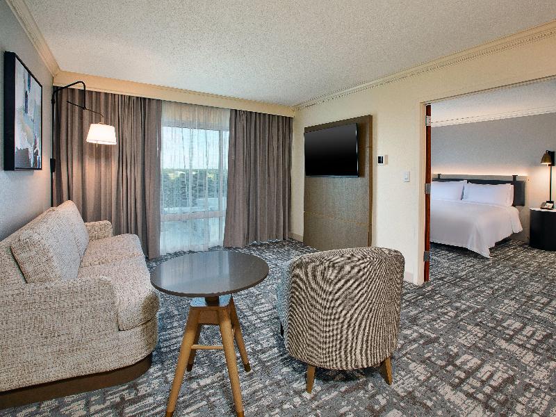 Crowne Plaza Bowling Green KY image