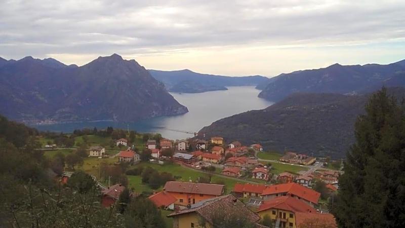 Miralago image
