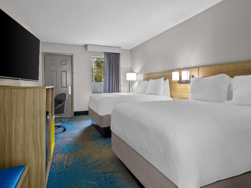 Days Inn by Wyndham Ocean Springs image