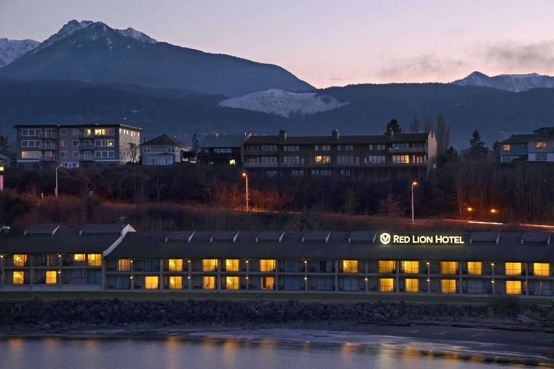 Red Lion Hotel Port Angeles Harbor image