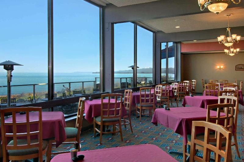 Red Lion Hotel Port Angeles Harbor image