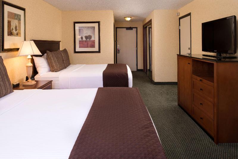 Red Lion Hotel Port Angeles Harbor image