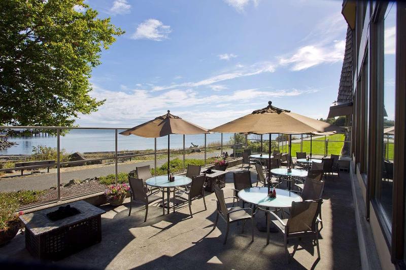 Red Lion Hotel Port Angeles Harbor image