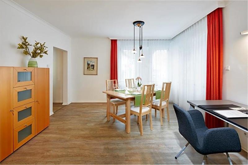 Zur Post image