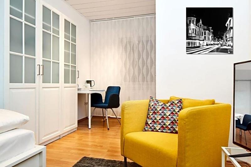 Zur Post image