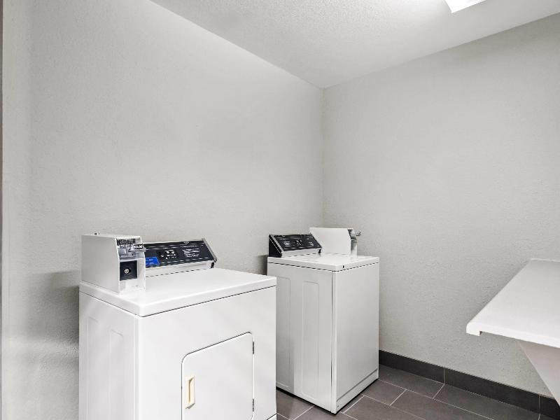 Microtel Inn & Suites By Wyndham Joplin image