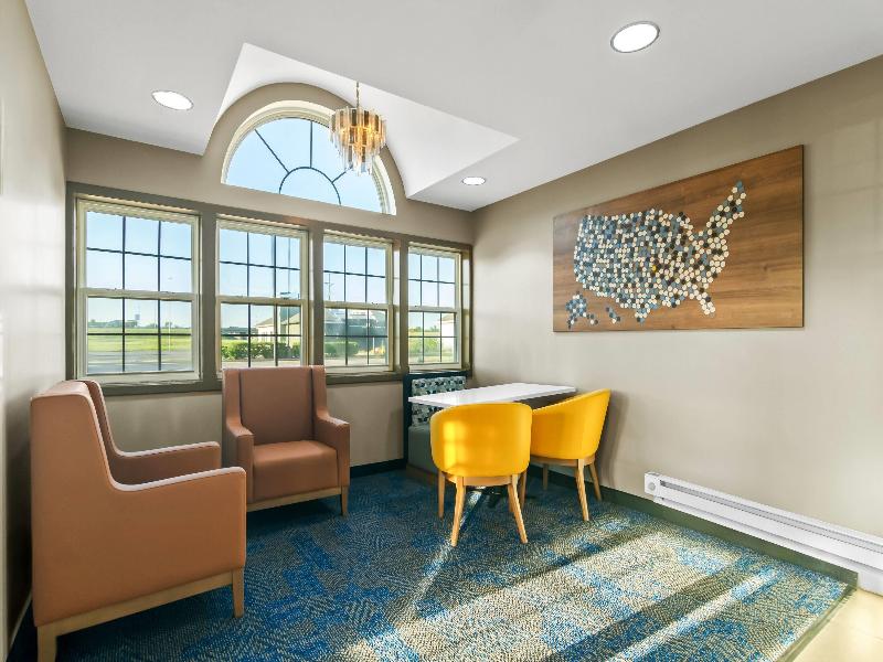 Microtel Inn & Suites By Wyndham Joplin image