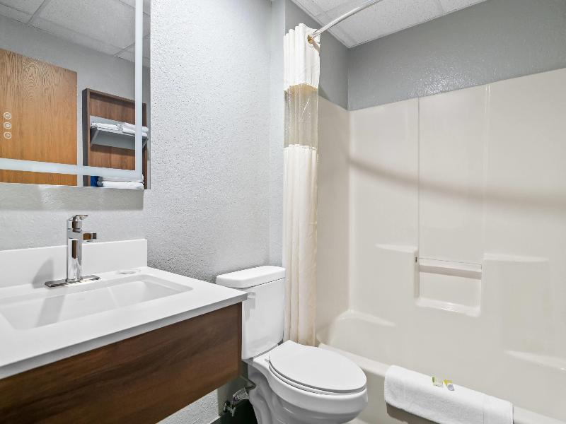 Microtel Inn & Suites By Wyndham Joplin image