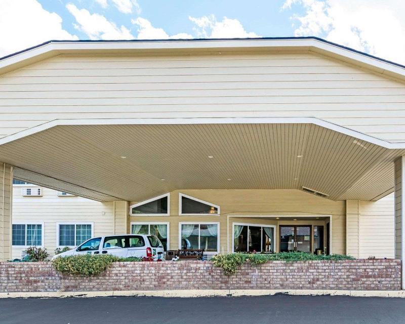 Quality Inn Paradise Creek image