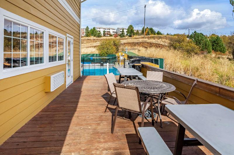 Quality Inn Paradise Creek image