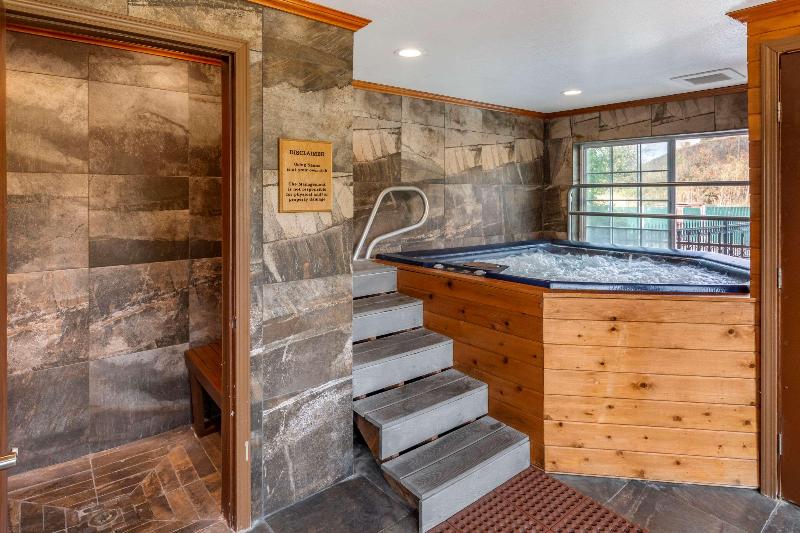 Quality Inn Paradise Creek image