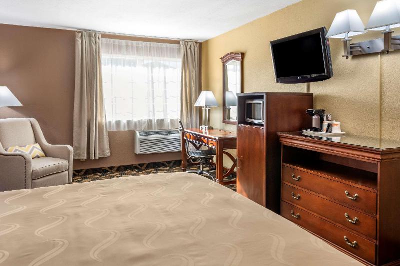 Quality Inn Paradise Creek image