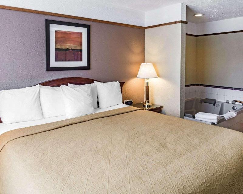 Quality Inn Paradise Creek image