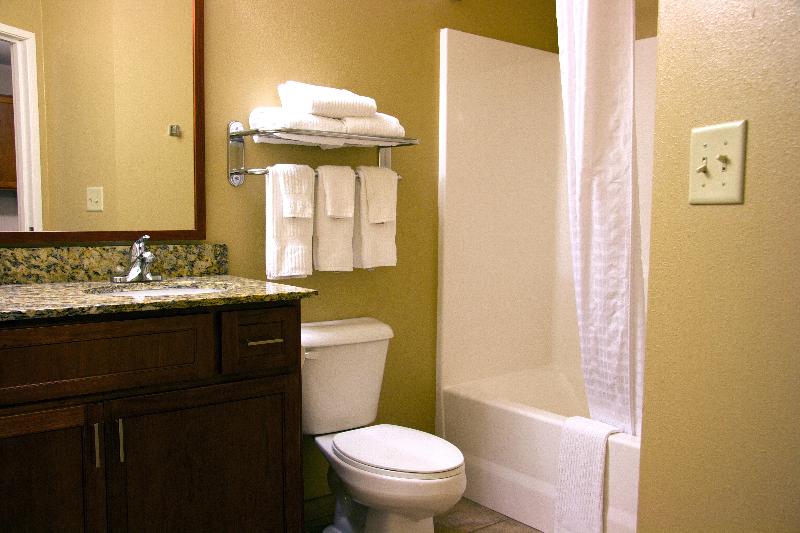 Candlewood Suites Champaign-Urbana Univ Area