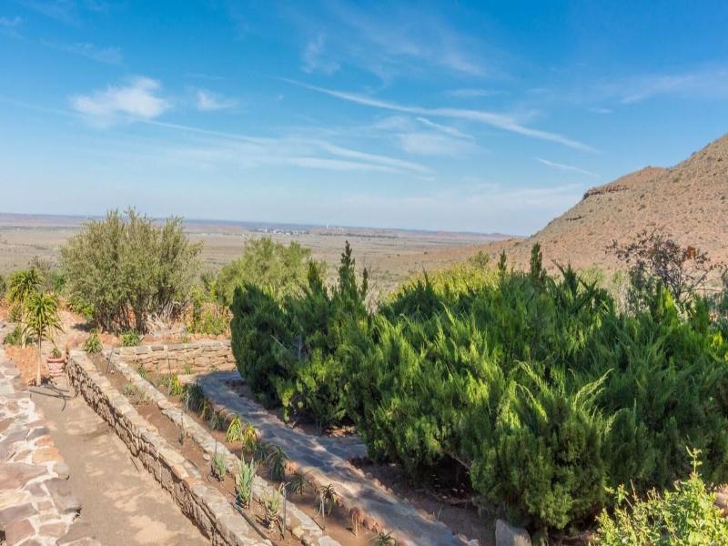 Lemoenfontein Game Lodge