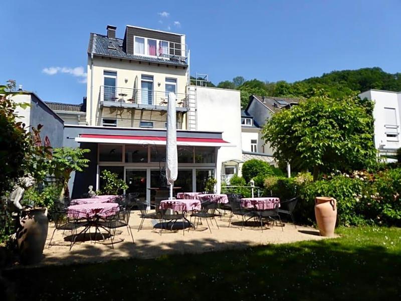 Weinhaus Hoff image