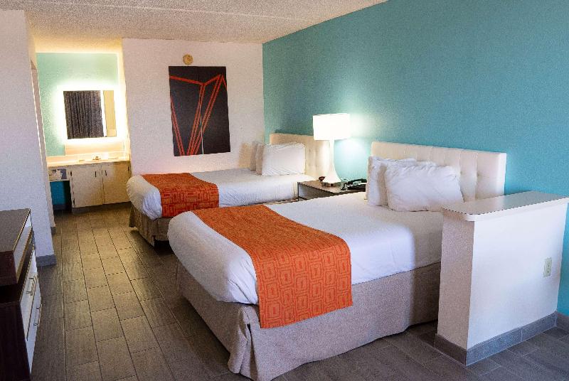 Howard Johnson by Wyndham Clearwater/Dunedin image