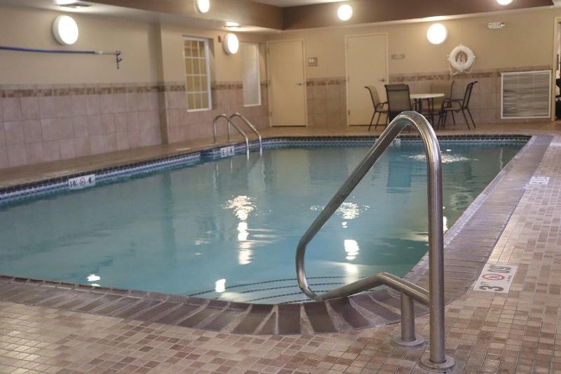 Candlewood Suites Cape Girardeau image