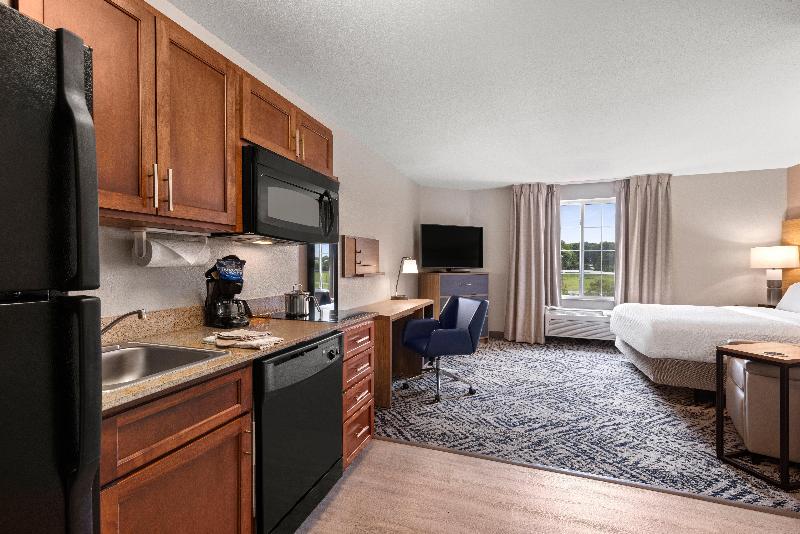 Candlewood Suites Cape Girardeau image
