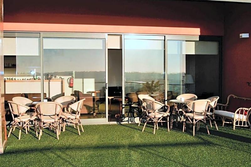 Quinta do Louredo image