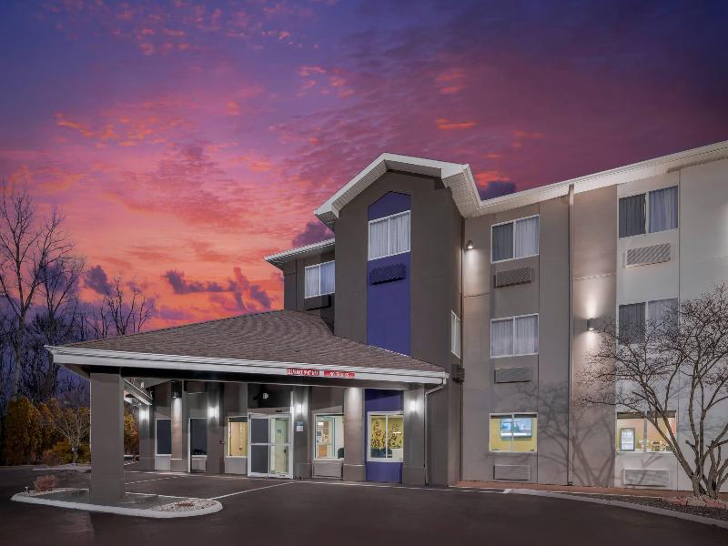 Sleep Inn & Suites - Oxford - University Area