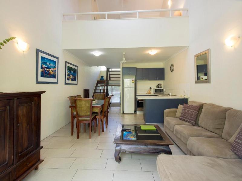 Coral Sea Villas — general view