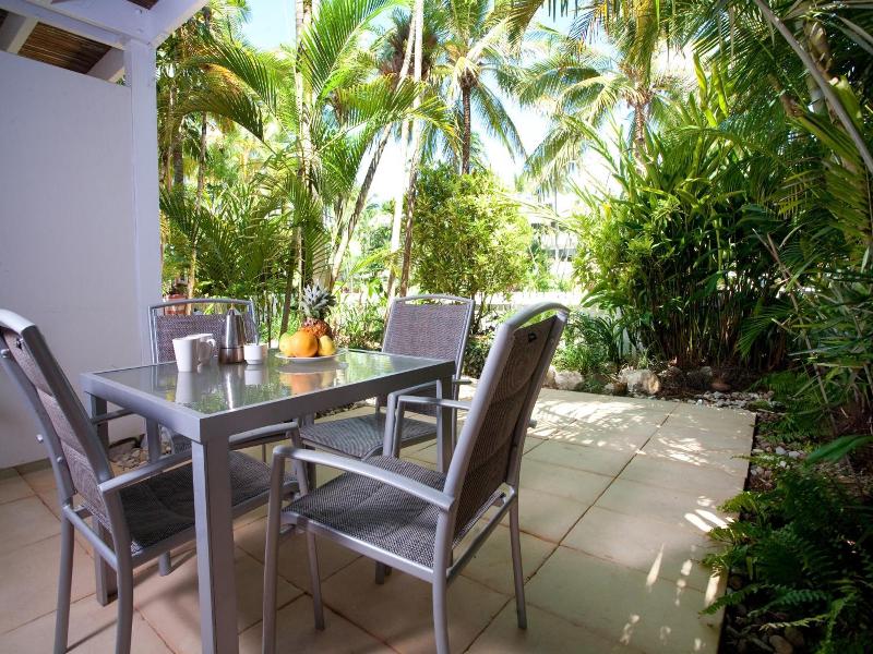 Coral Sea Villas image