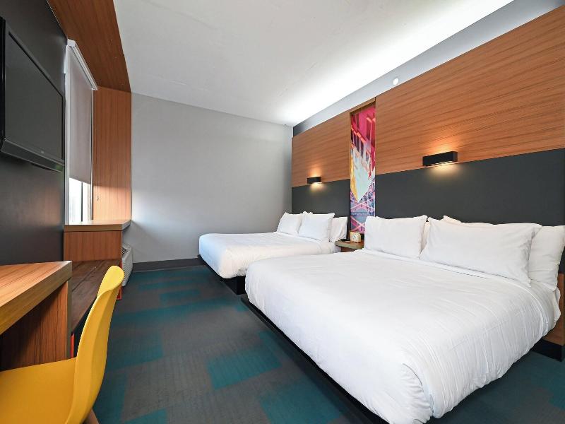 aloft, Room, 2 Queen Beds