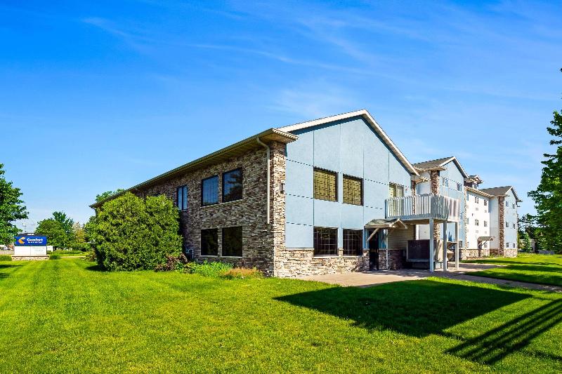 Comfort Inn & Suites Weston - Wausau image