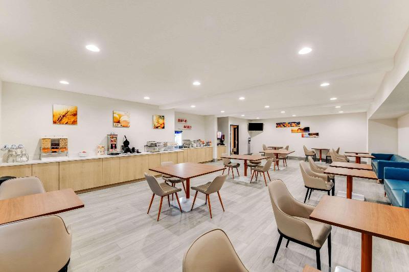 Comfort Inn & Suites Weston - Wausau image