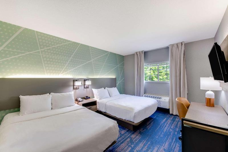 Comfort Inn & Suites Weston - Wausau image