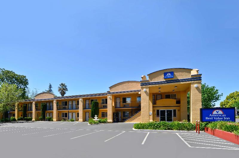 Americas Best Value Inn Chico image