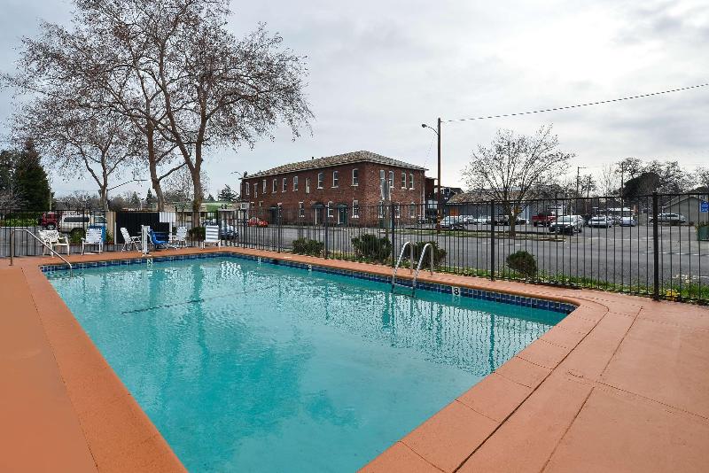 Americas Best Value Inn Chico image