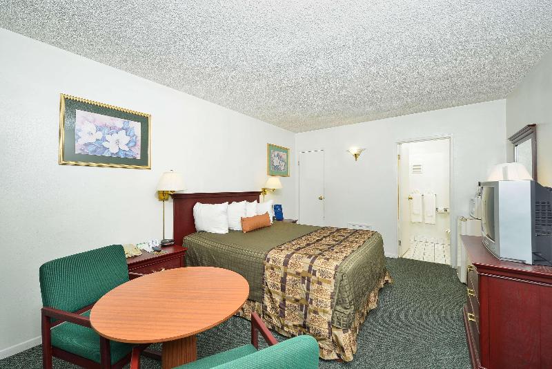Americas Best Value Inn Chico image