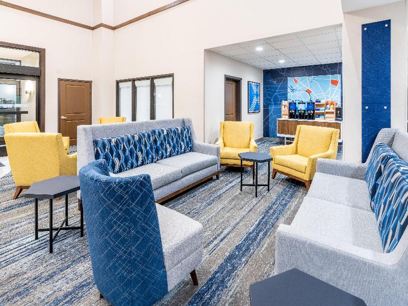 Holiday Inn Express & Suites Cheyenne By IHG