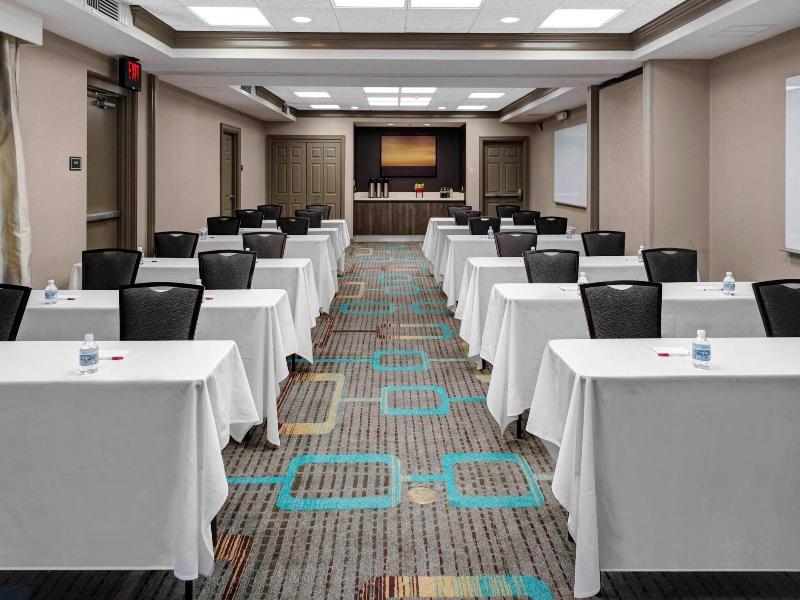 Residence Inn Cleveland Independence image