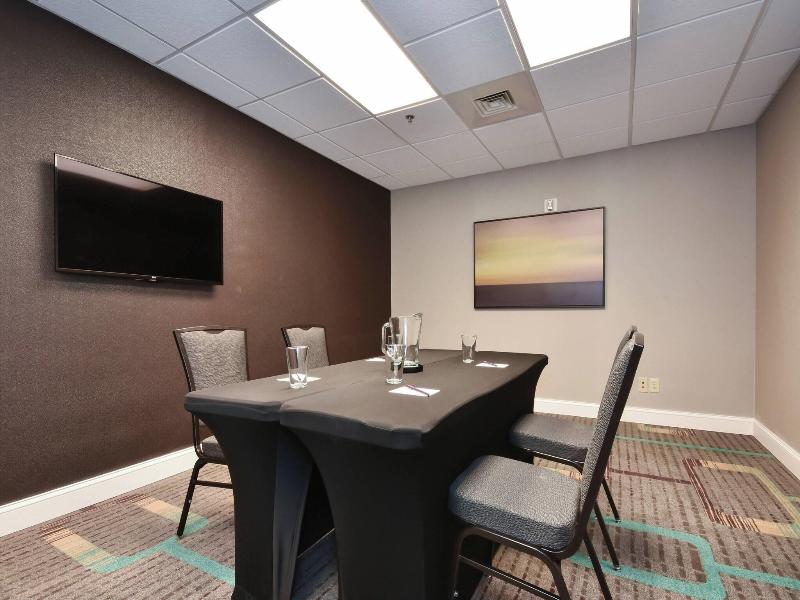 Residence Inn Charlotte Lake Norman image