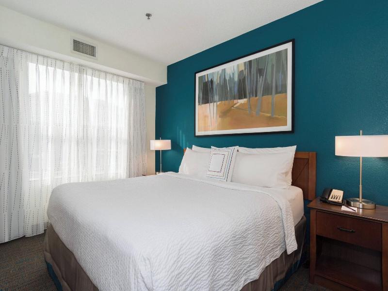 Residence Inn Charlotte Lake Norman image