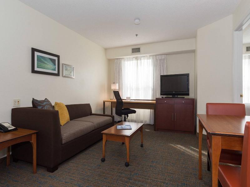 Residence Inn Charlotte Lake Norman image