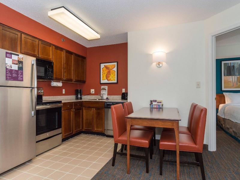 Residence Inn Charlotte Lake Norman image