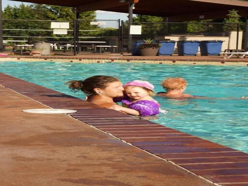 Mountain View Lodge image