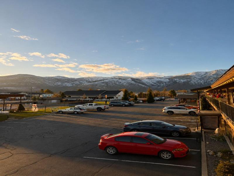 Mountain View Lodge image