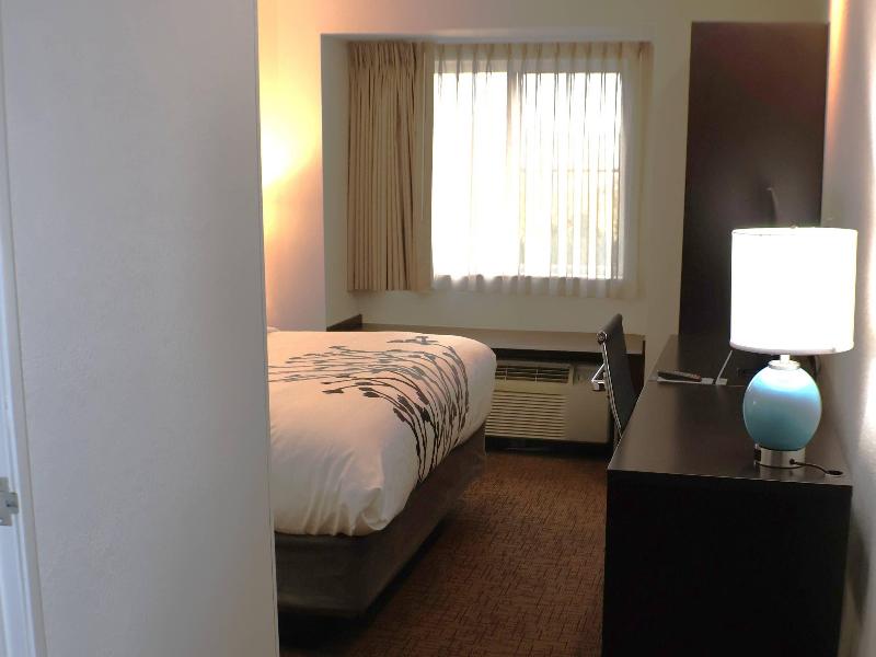 Sleep Inn Marion - Cedar Rapids image
